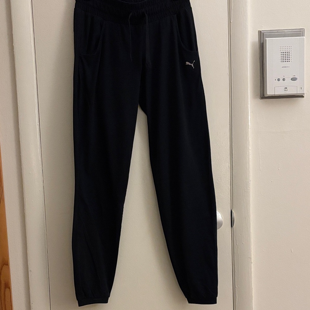 Puma Black Casual joggers